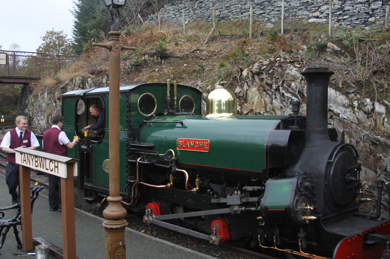 Passing Blanche at Tanybwlch